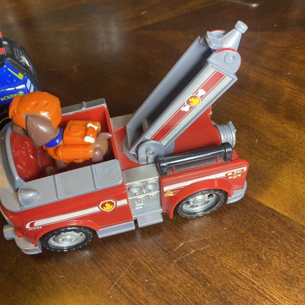 Paw Patrol Marshalls Rescue Set Of 3 With Figures Firetruck Emergency Vehicles